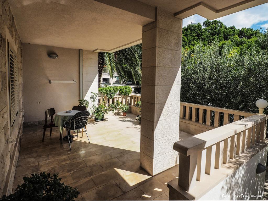 Villa Petra Brela Extérieur photo